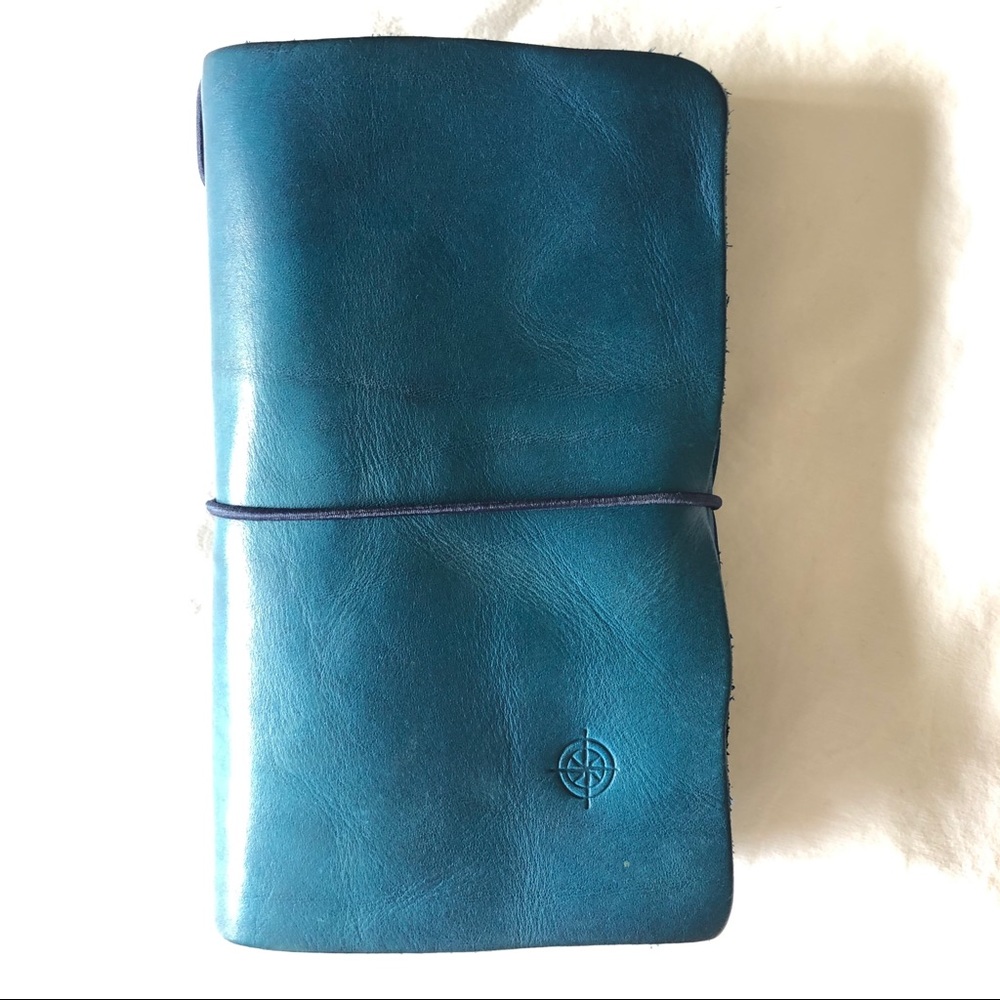 Old Trend Modern Vintage Nomad Leather Organizer